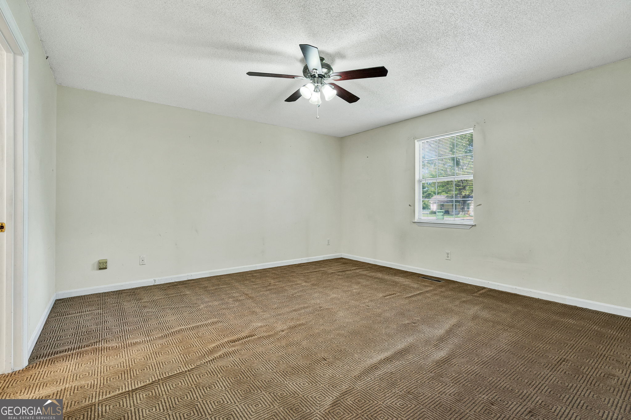 820 Murray Drive Property Photo 18