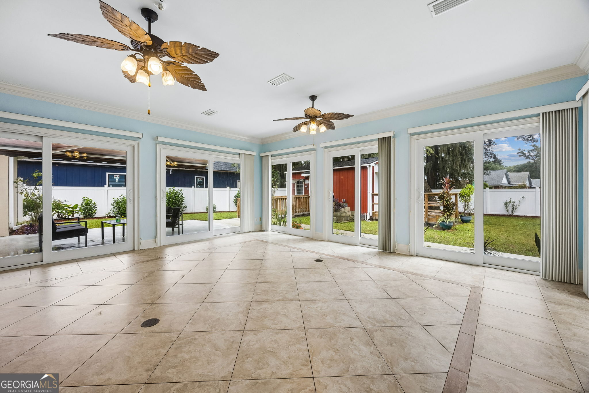 301 Trimaran Drive Property Photo 35