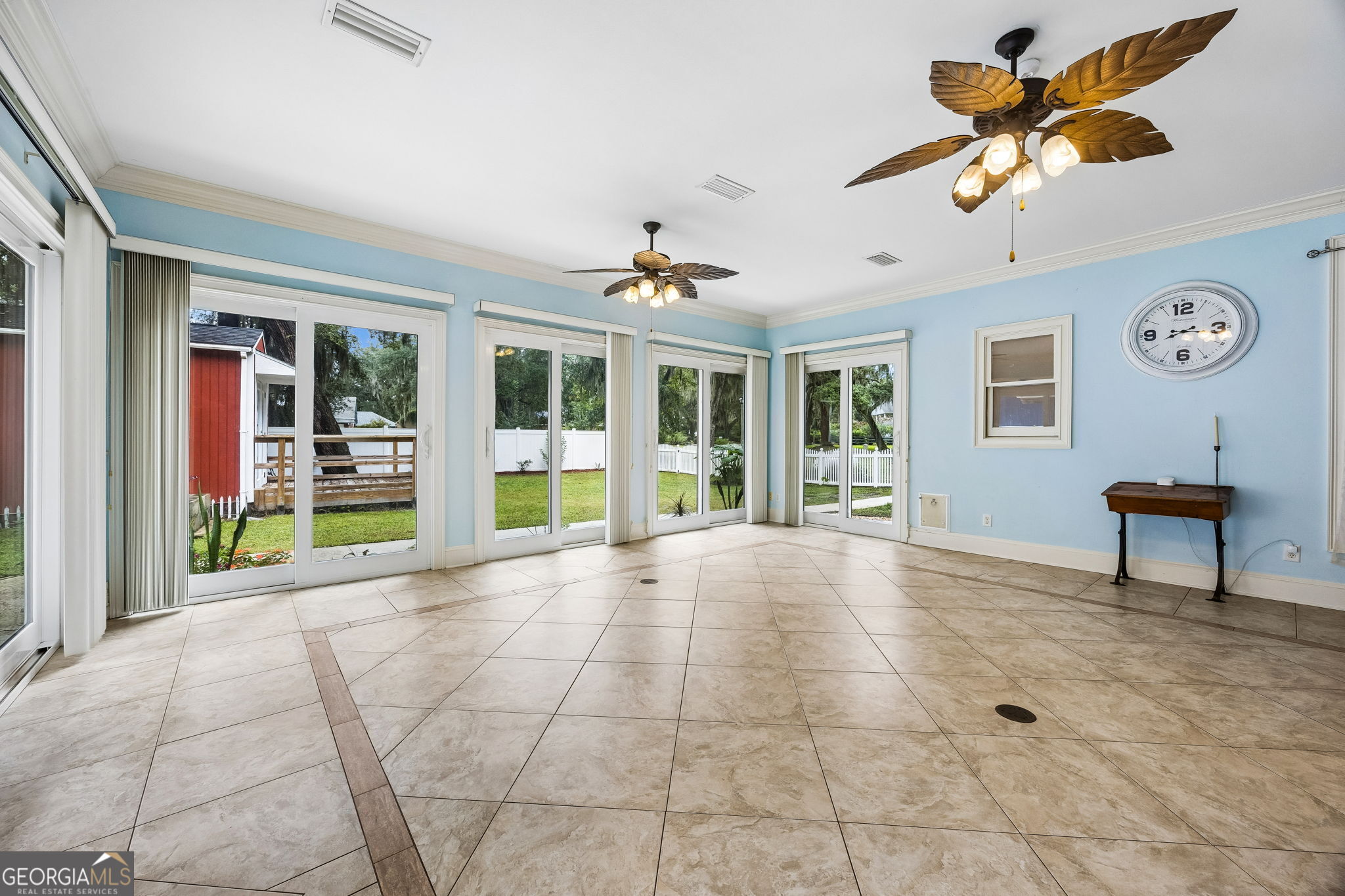 301 Trimaran Drive Property Photo 36