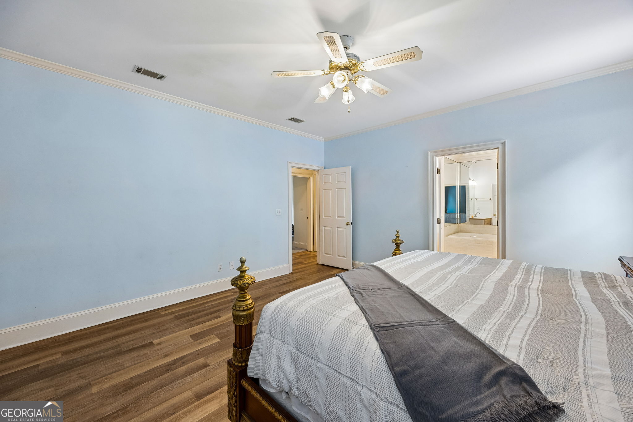 301 Trimaran Drive Property Photo 41