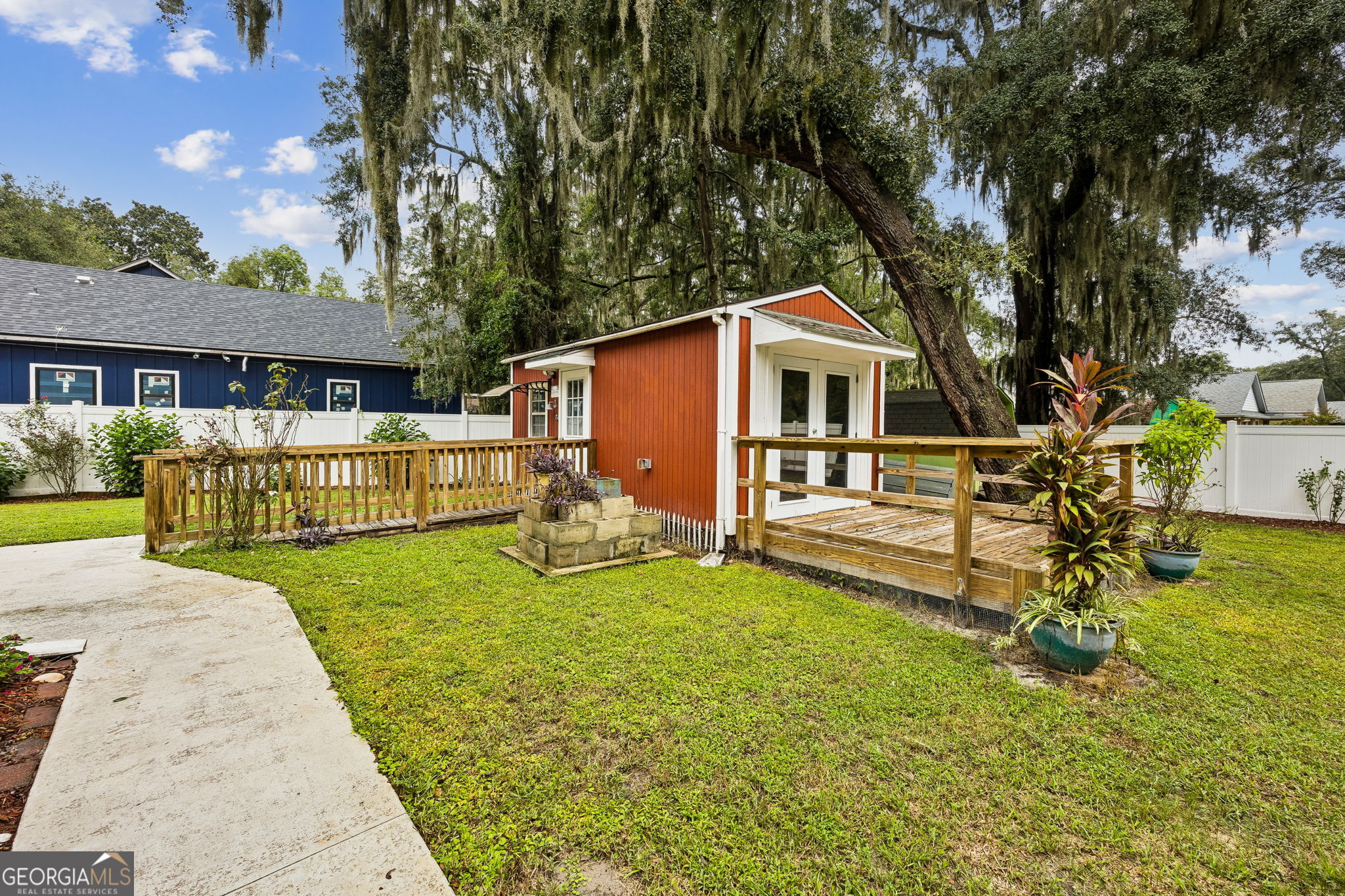 301 Trimaran Drive Property Photo 64