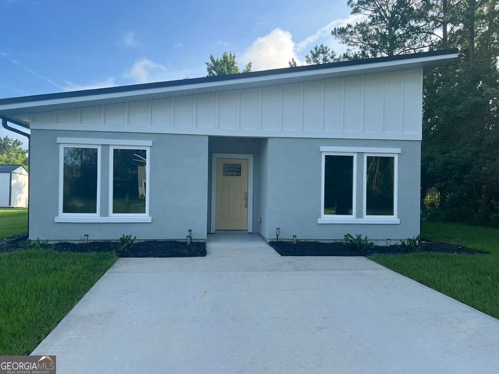 18 Aidan Court Property Photo 1