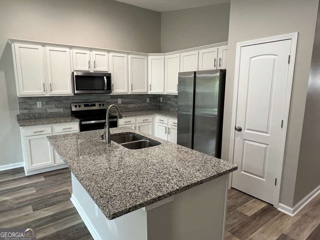 18 Aidan Court Property Photo 5
