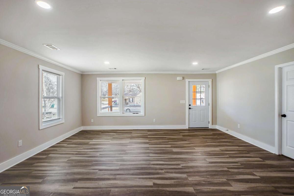439 Bussey Avenue Property Photo 11