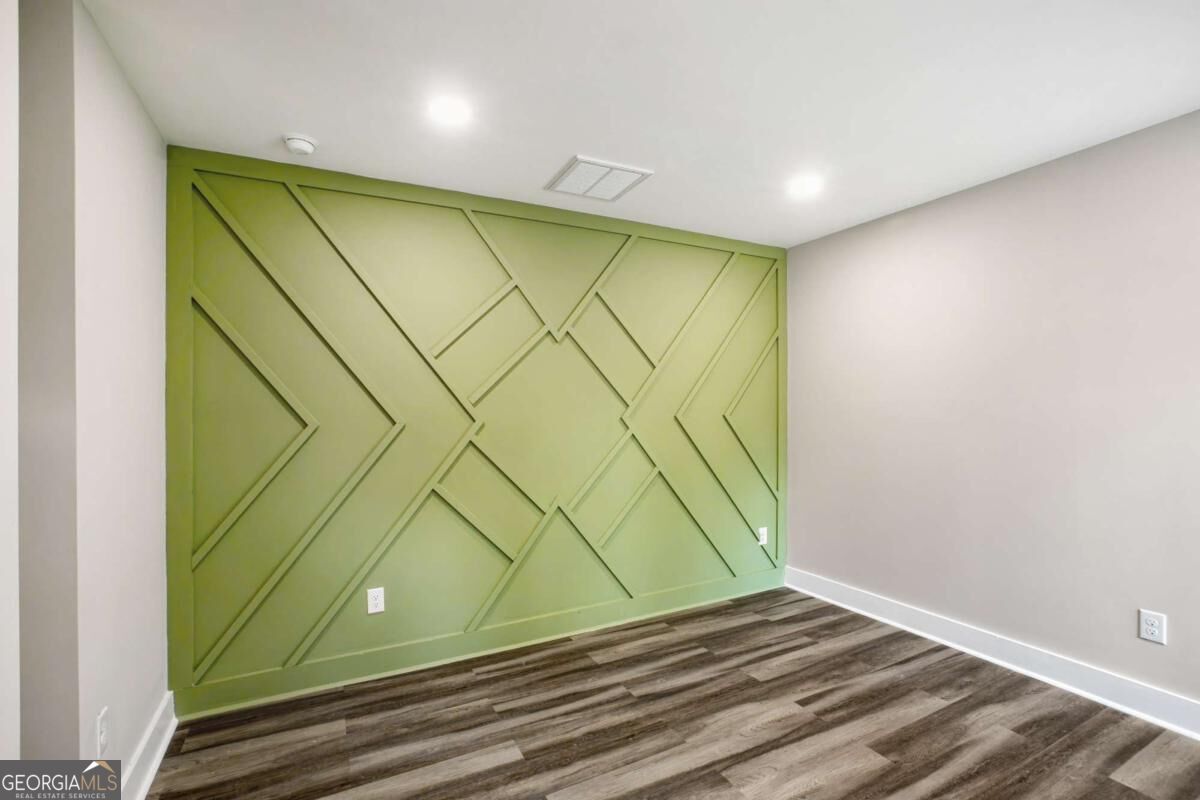 439 Bussey Avenue Property Photo 18