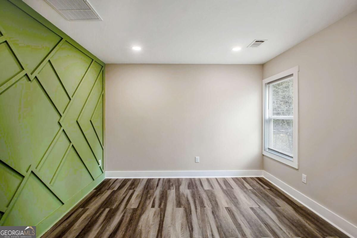 439 Bussey Avenue Property Photo 22
