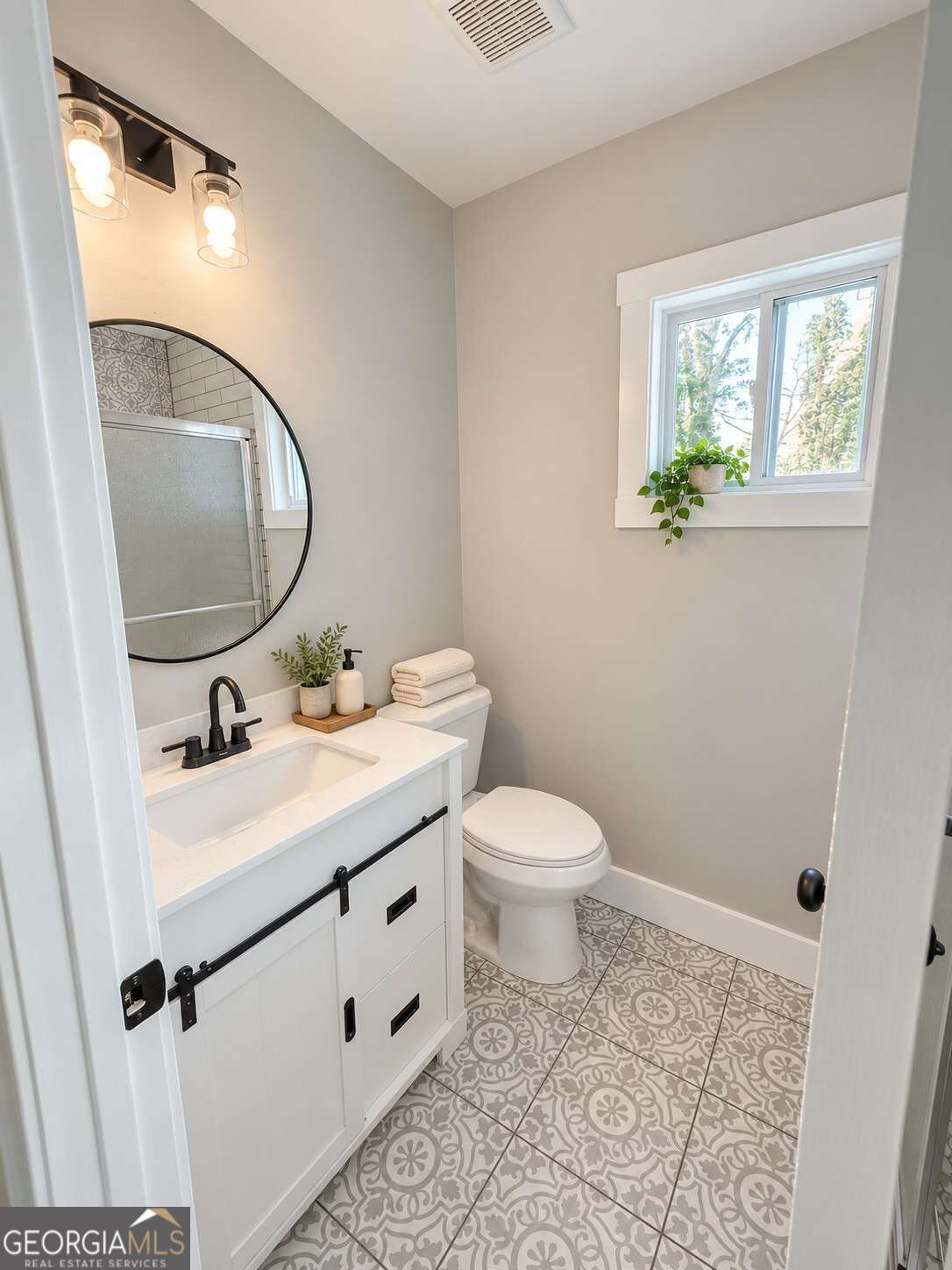 439 Bussey Avenue Property Photo 23