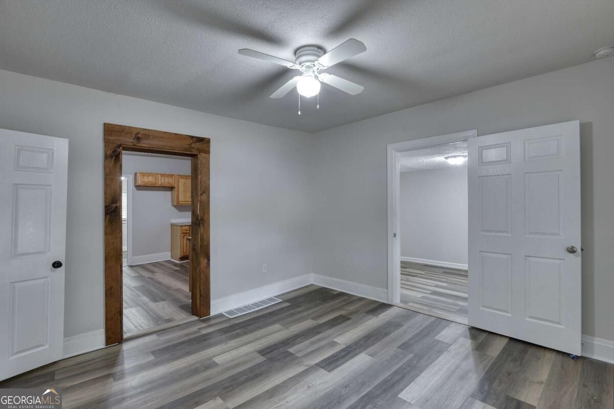 2486 Claude Street Nw Property Photo 4