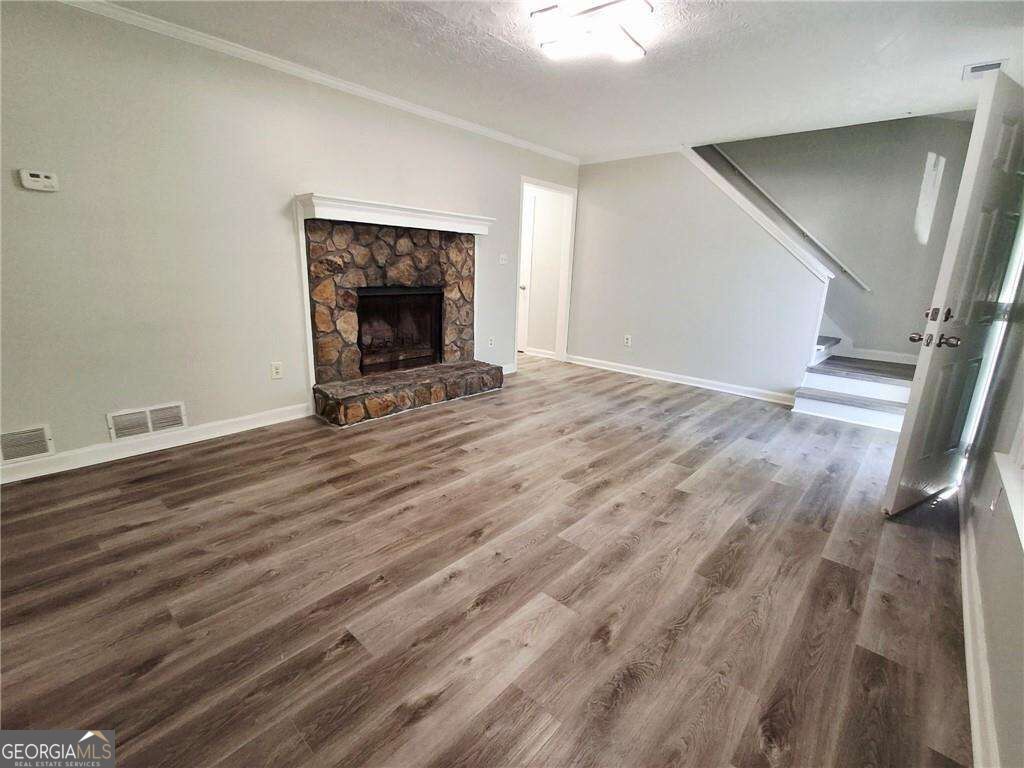 3530 Hopkins Court Property Photo 4