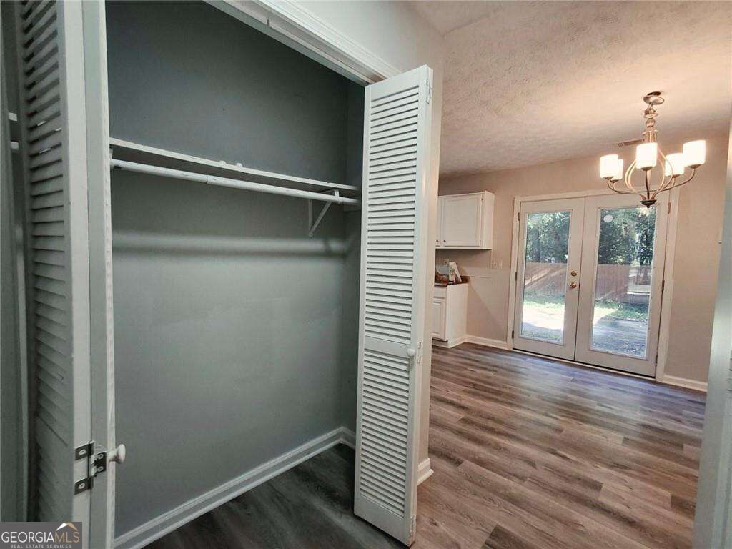 3530 Hopkins Court Property Photo 5