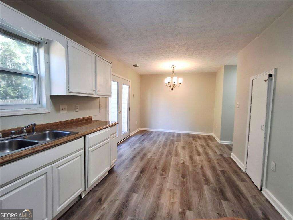 3530 Hopkins Court Property Photo 6