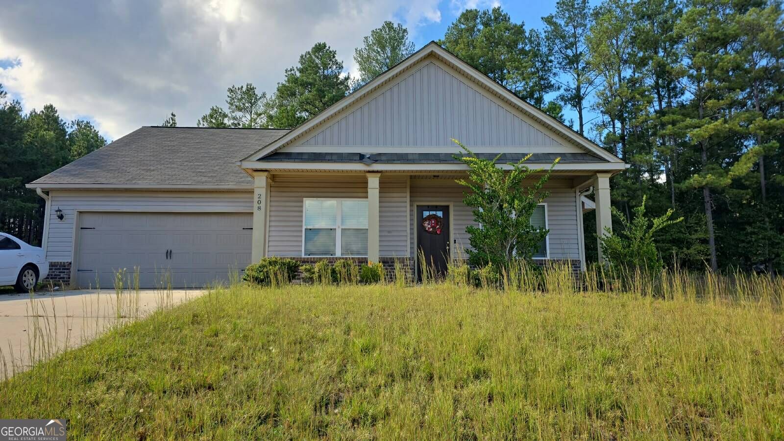 208 Glenview Trail Property Photo 1