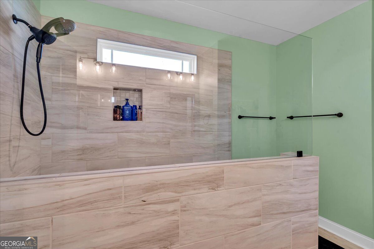 105 Rolling Meadow Way Property Photo 19