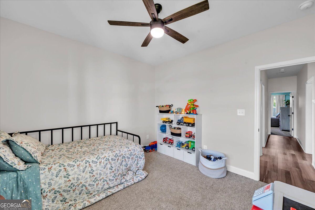 105 Rolling Meadow Way Property Photo 24