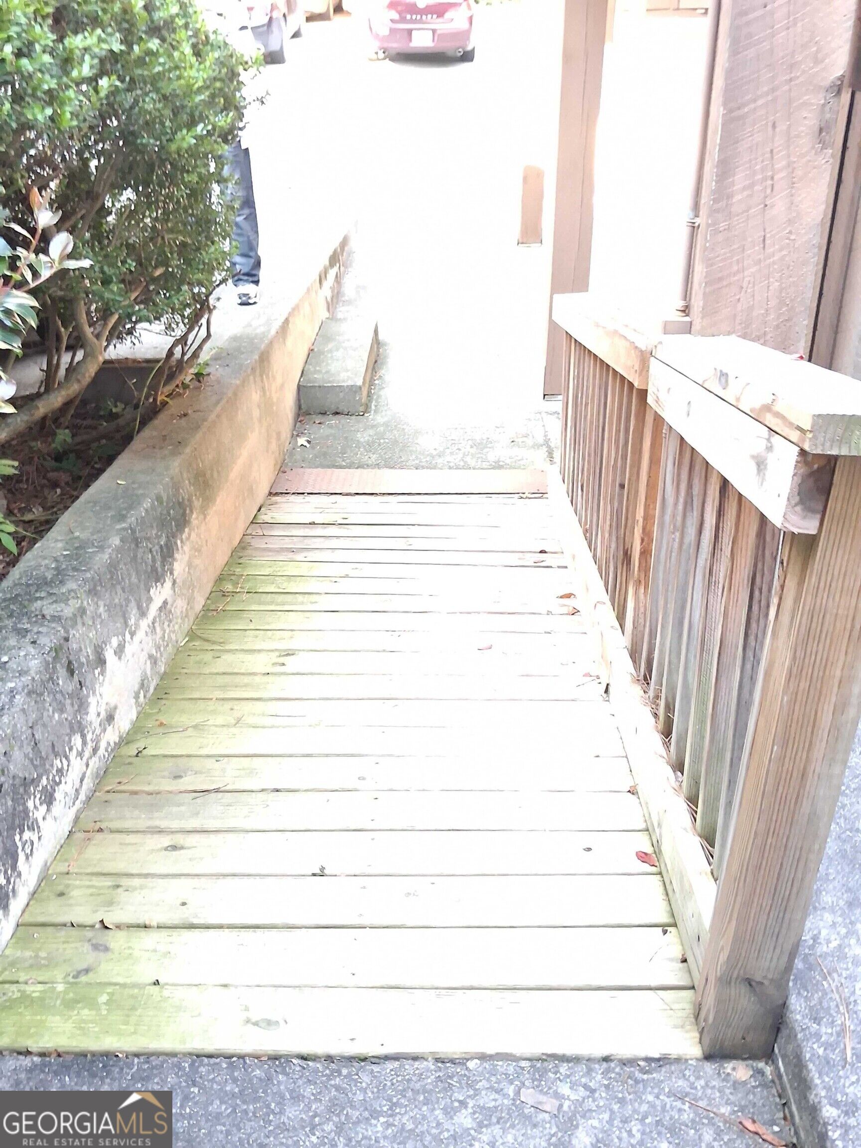111 Willowick Drive Property Photo 2