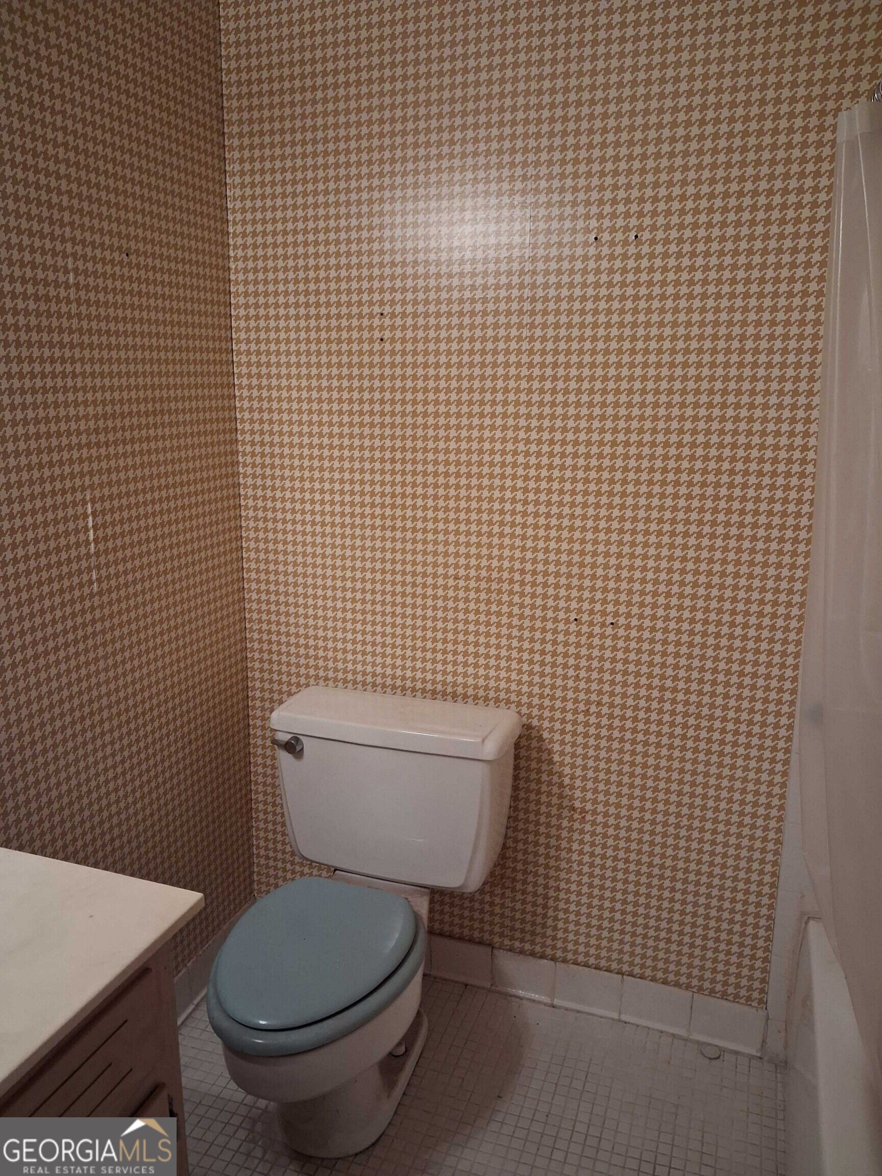 111 Willowick Drive Property Photo 7