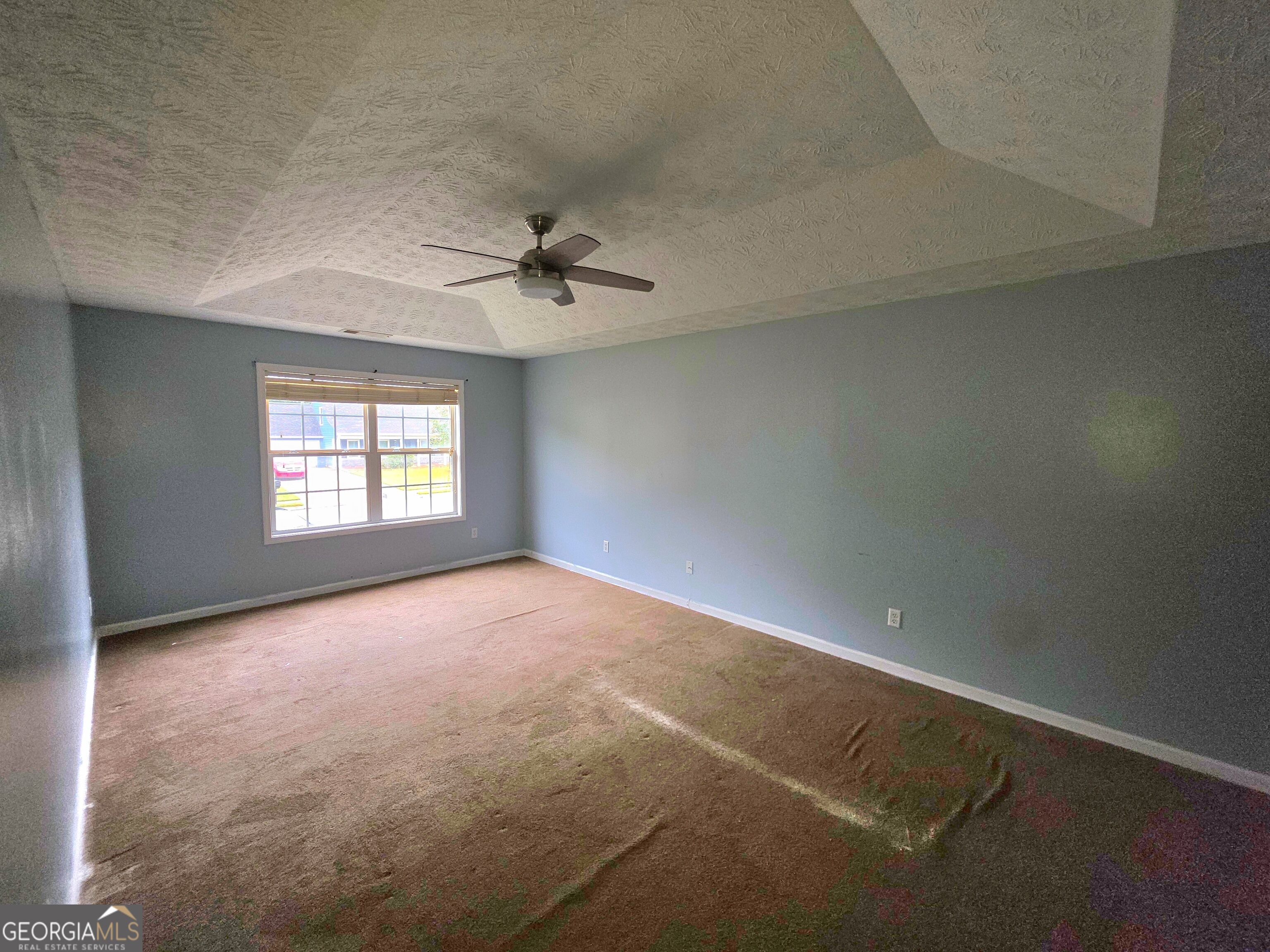 421 Shenandoah Court Property Photo 9