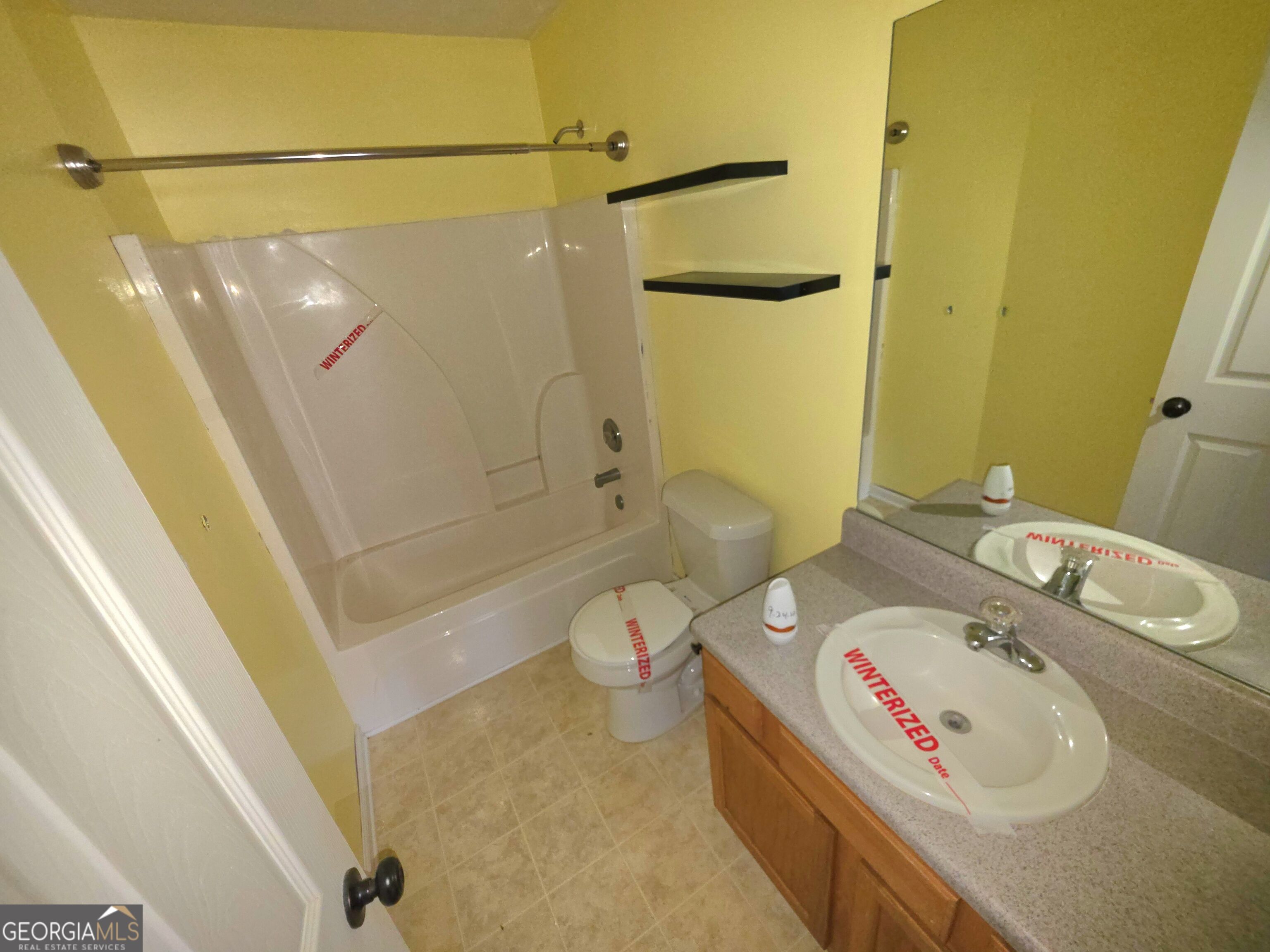 421 Shenandoah Court Property Photo 11