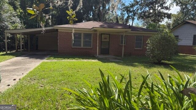 203 Borrell Boulevard Property Photo 2