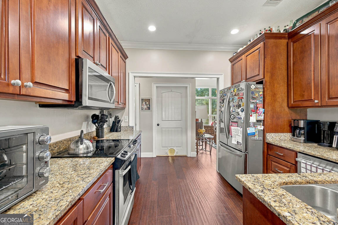 65 Silver Bluff Drive Property Photo 16