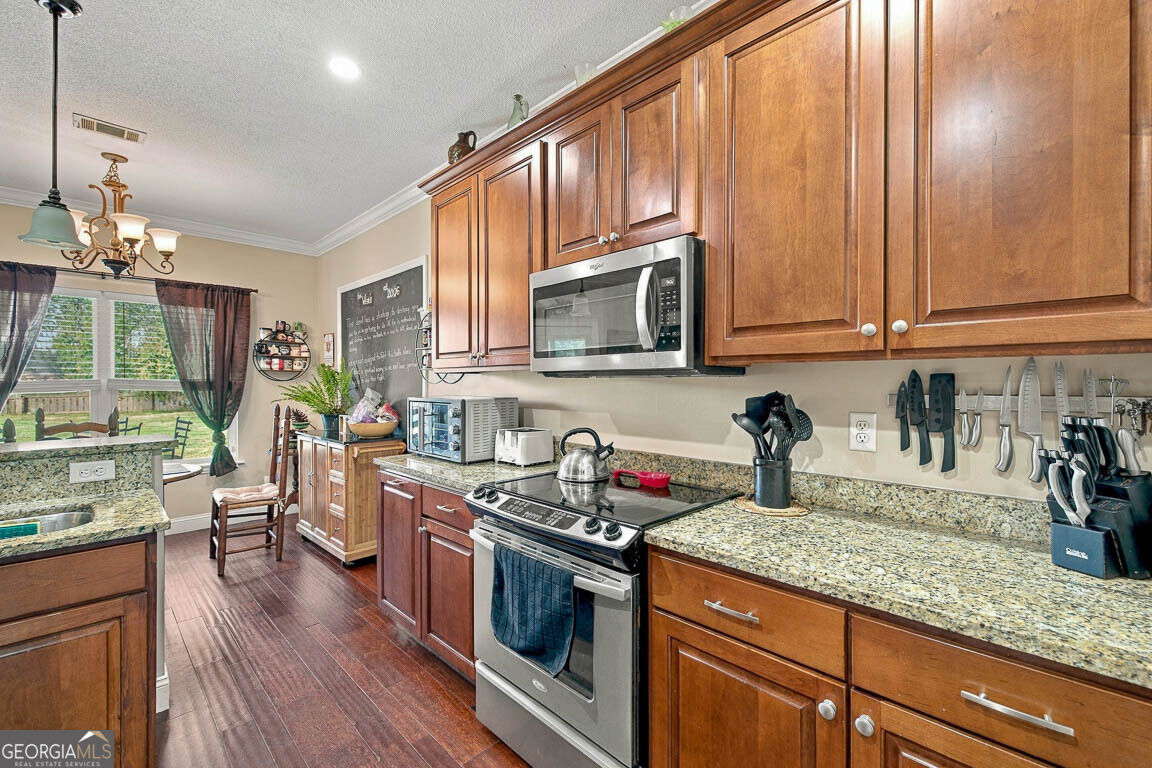 65 Silver Bluff Drive Property Photo 18