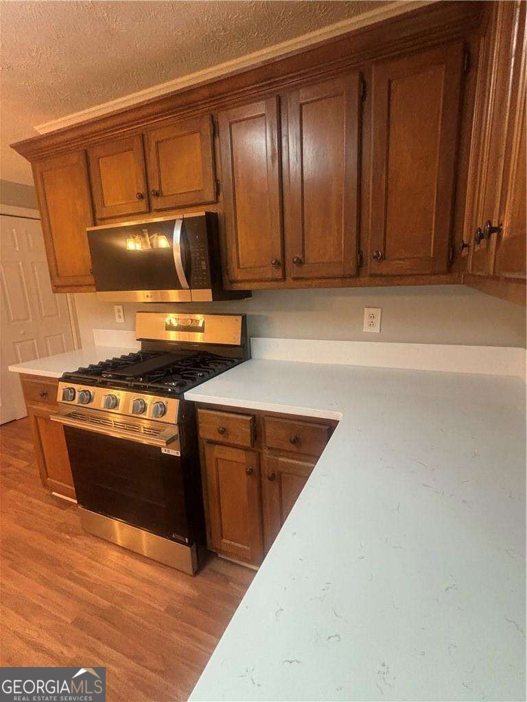 1135 Burning Bush Drive Property Photo 8