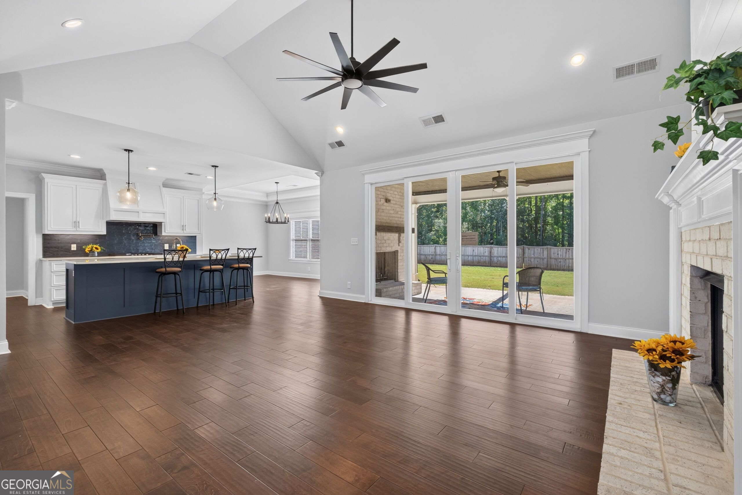 109 Camden Trace Property Photo 12
