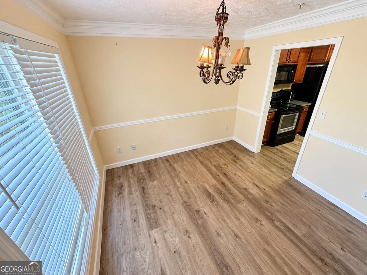 2000 Briar Creek Court Ne Property Photo 6