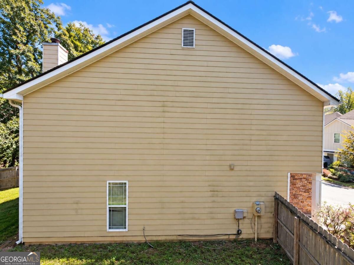 2000 Briar Creek Court Ne Property Photo 37