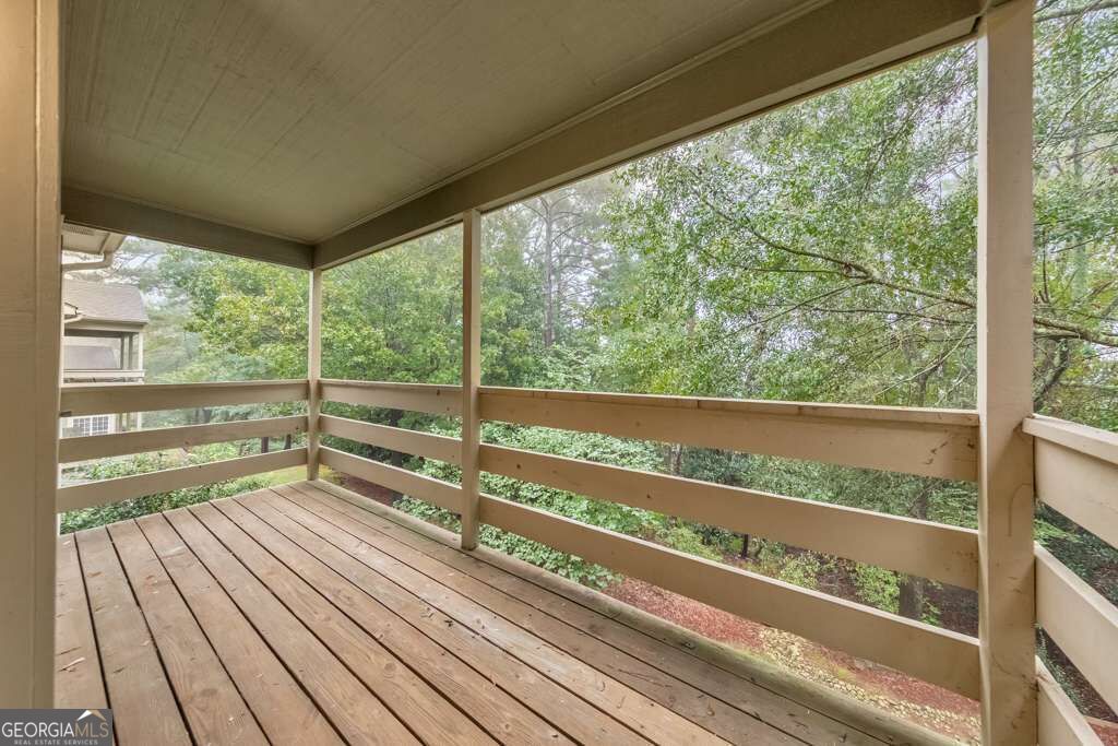 1109 Riverview Drive Se Property Photo 5