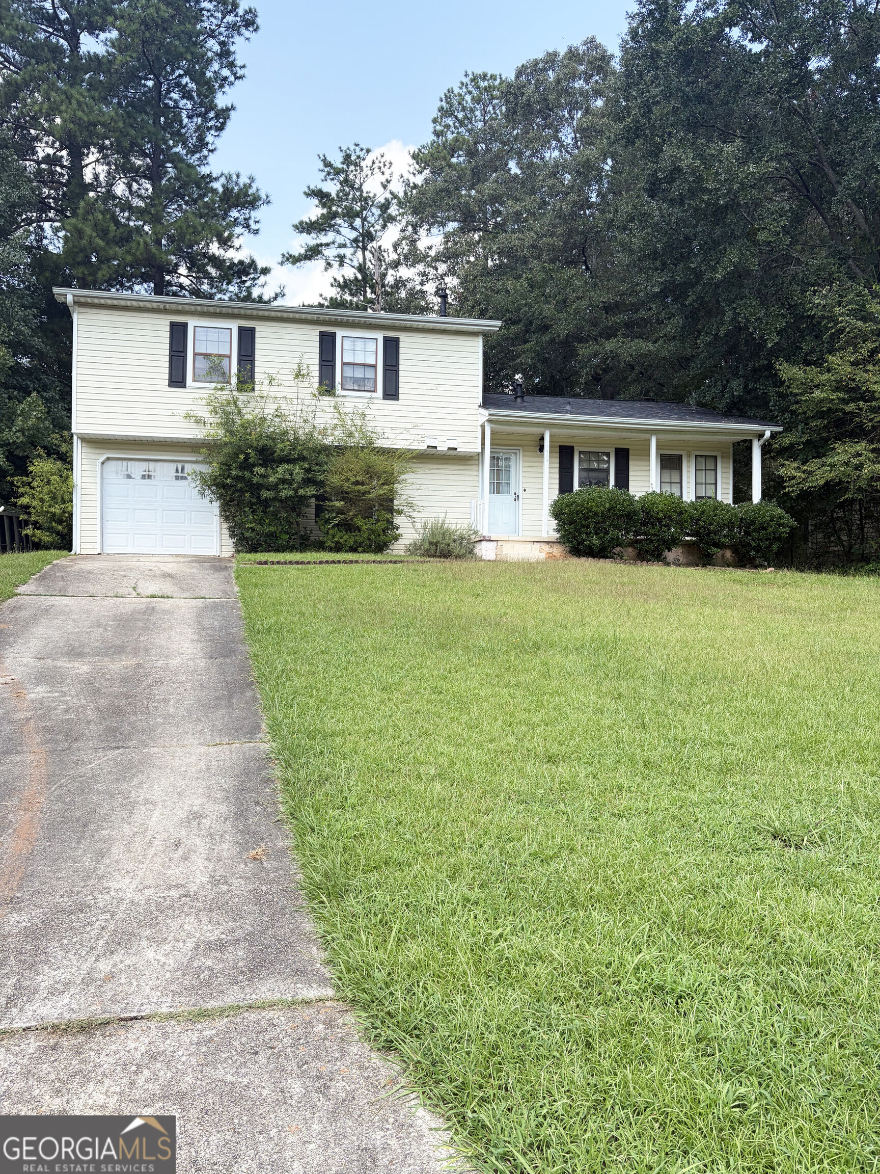 7571 Kevin Place Property Photo 1