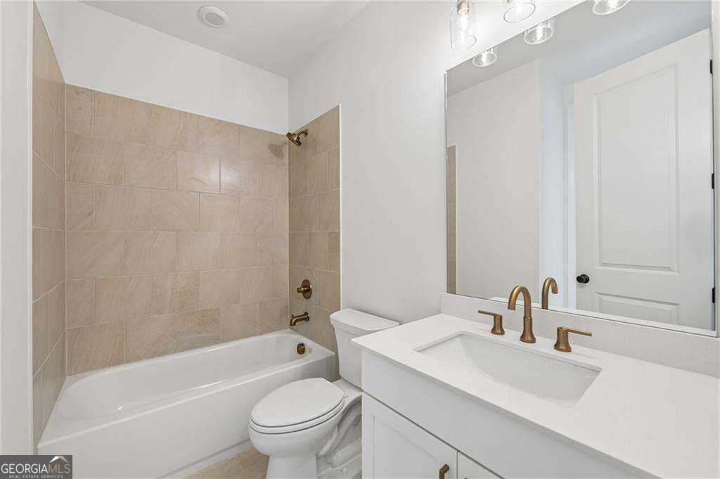 161 High Point Drive Property Photo 27