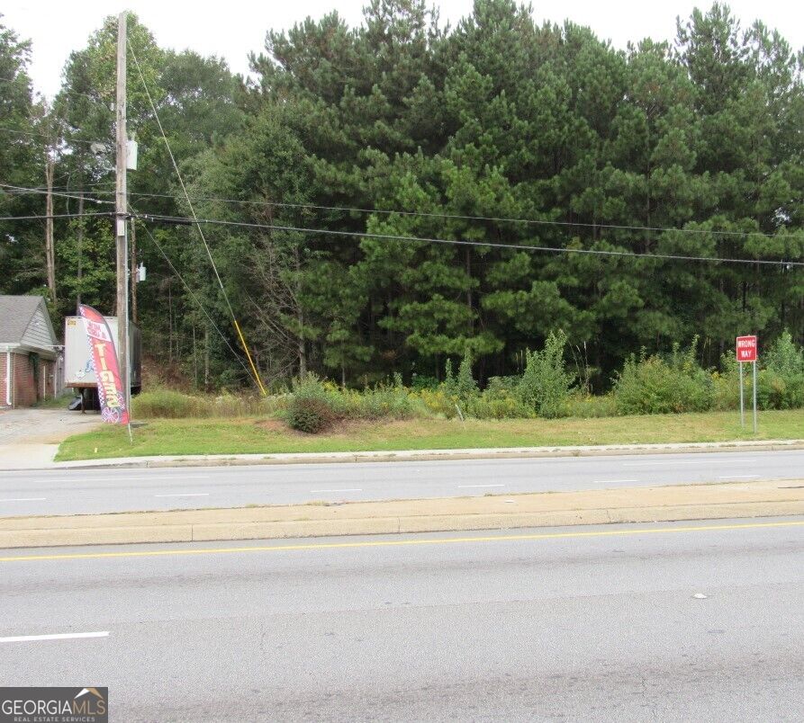 5022 Austell Road Property Photo 4