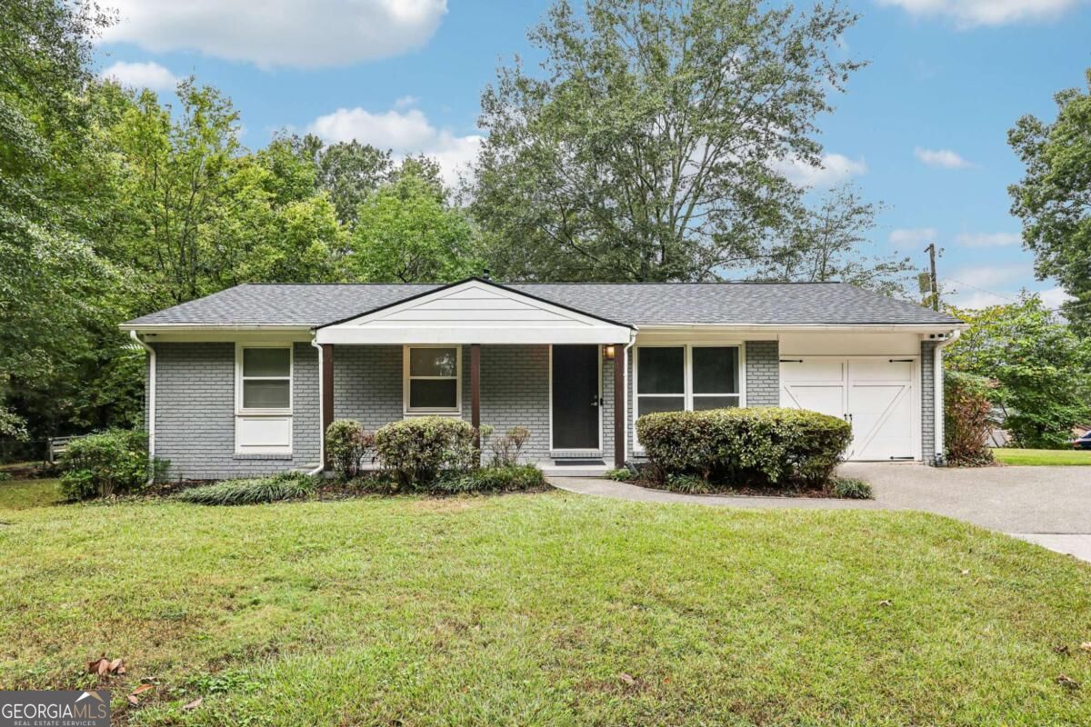 3628 Ridge Road Se Property Photo 1