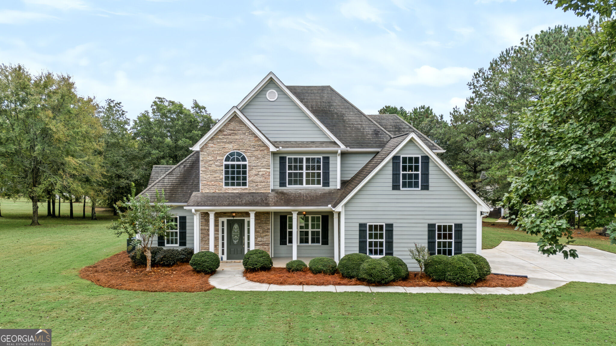 14 Willow Bend Circle Property Photo 1