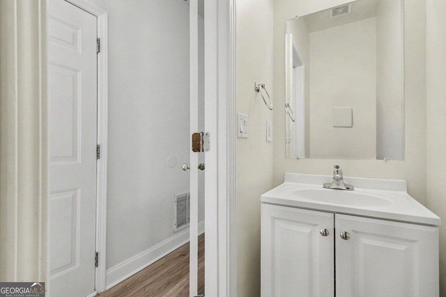 2693 Cascade Bend Drive Property Photo 17
