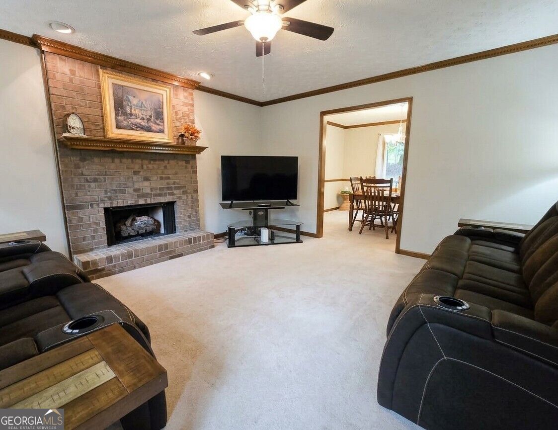 150 Merrydale Drive Property Photo 5
