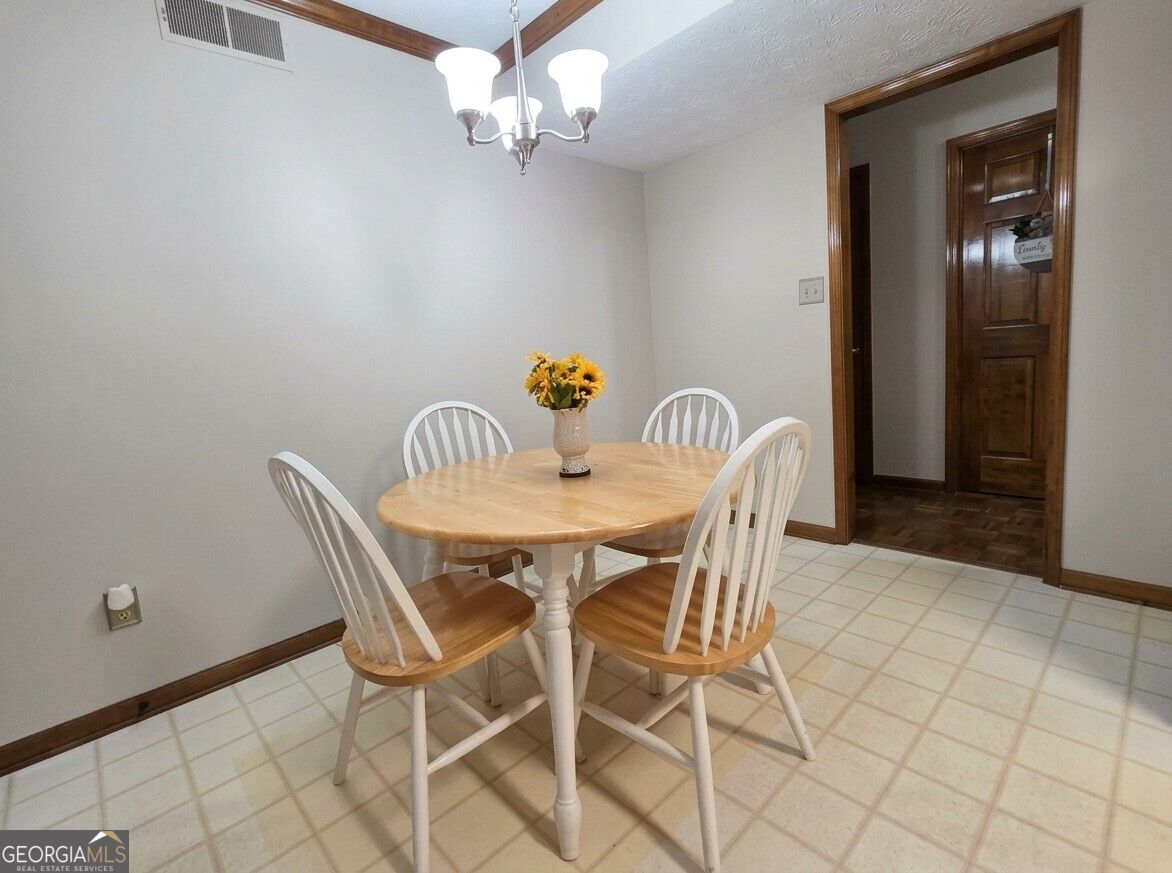 150 Merrydale Drive Property Photo 13