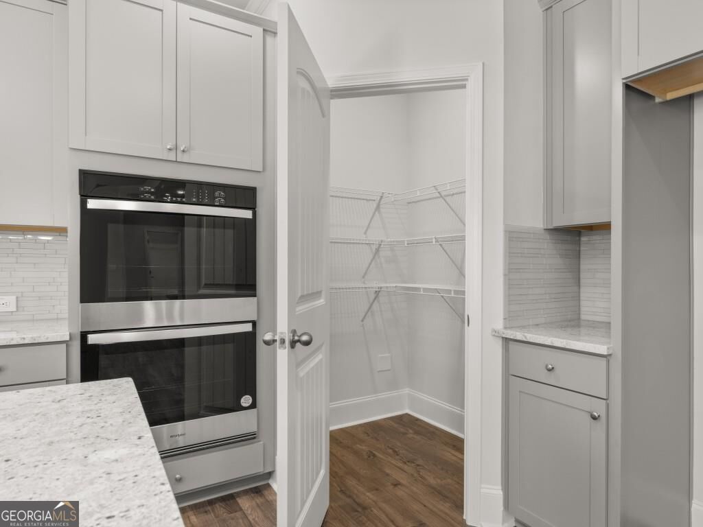 3183 Ancoats Street Property Photo 18