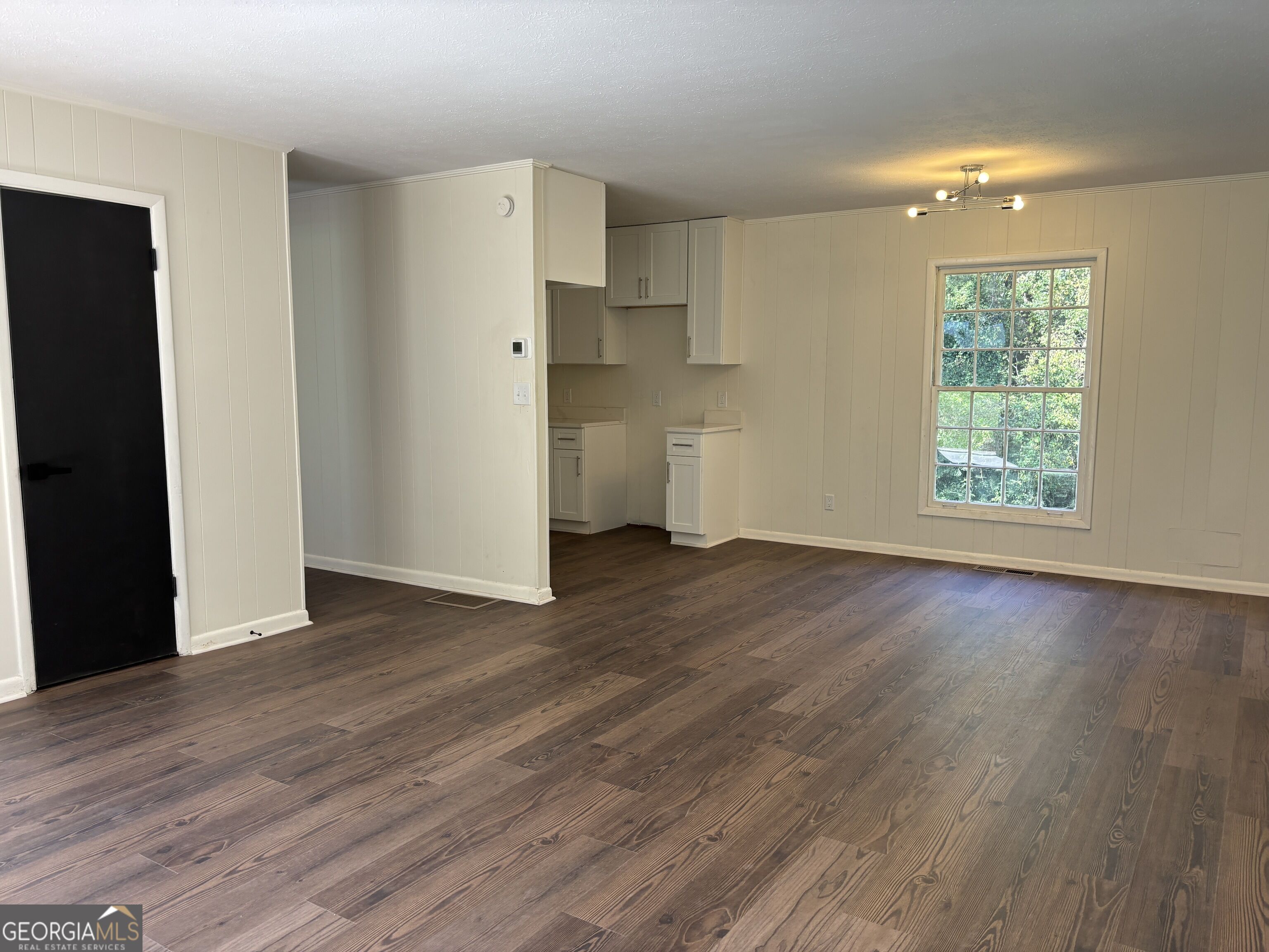 126 Young Road Property Photo 6