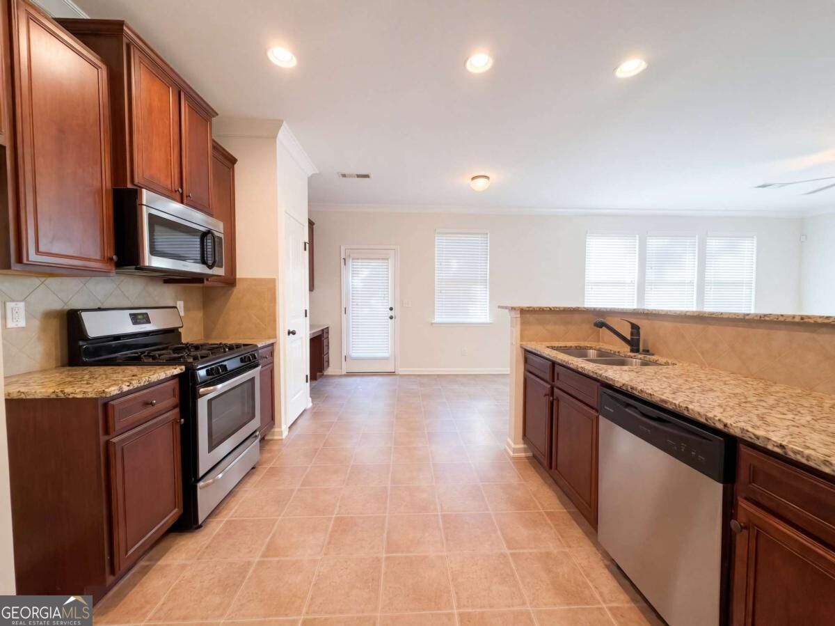 4250 Arch Pass Property Photo 6