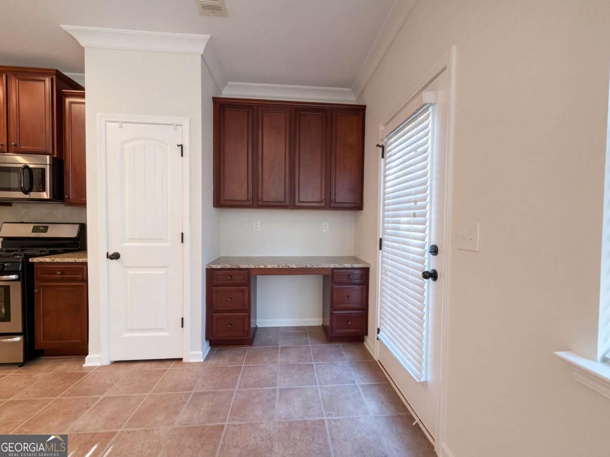 4250 Arch Pass Property Photo 7