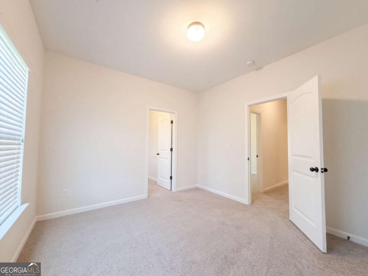 4250 Arch Pass Property Photo 17