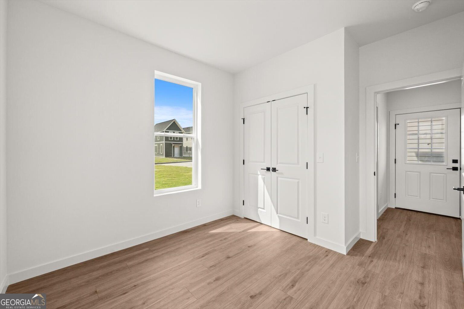 906 S Hamilton Street Property Photo 19