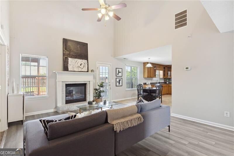 5721 Colonnade Drive Property Photo 11