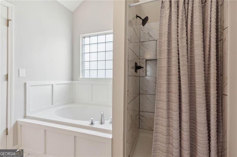 5721 Colonnade Drive Property Photo 22
