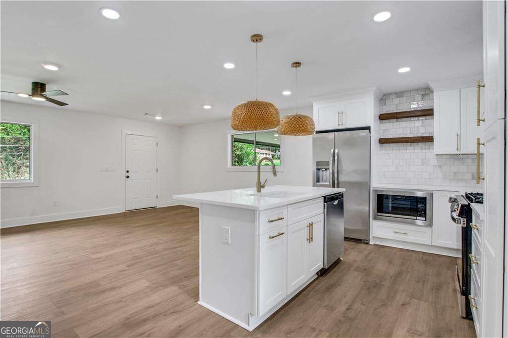 1905 Delowe Place Sw Property Photo 10