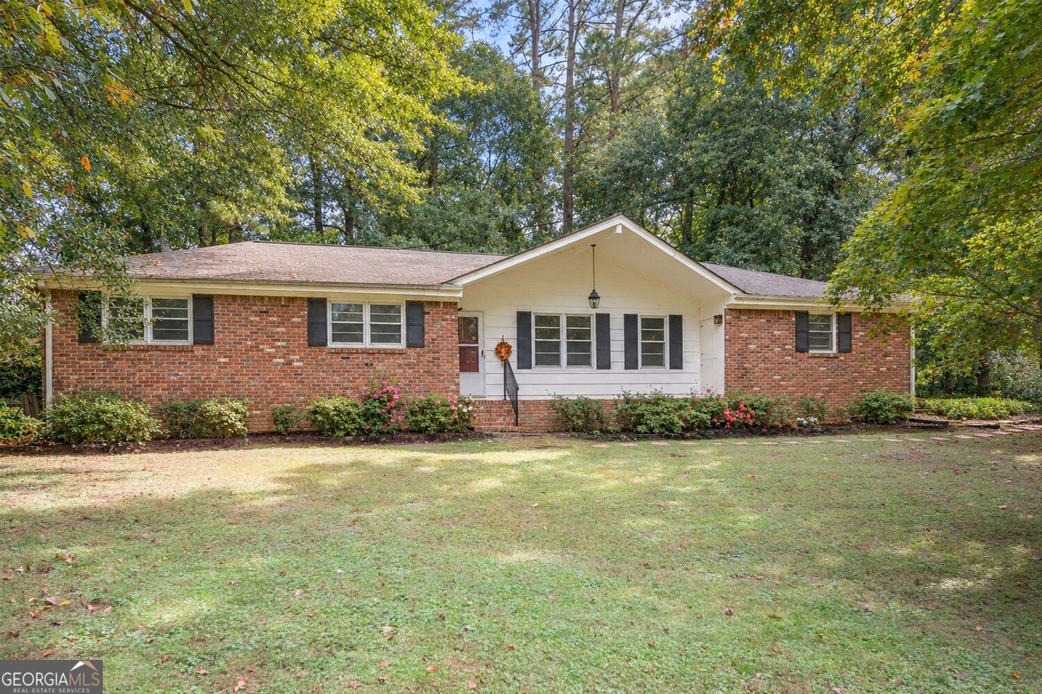 4464 Francis Court Sw Property Photo 1