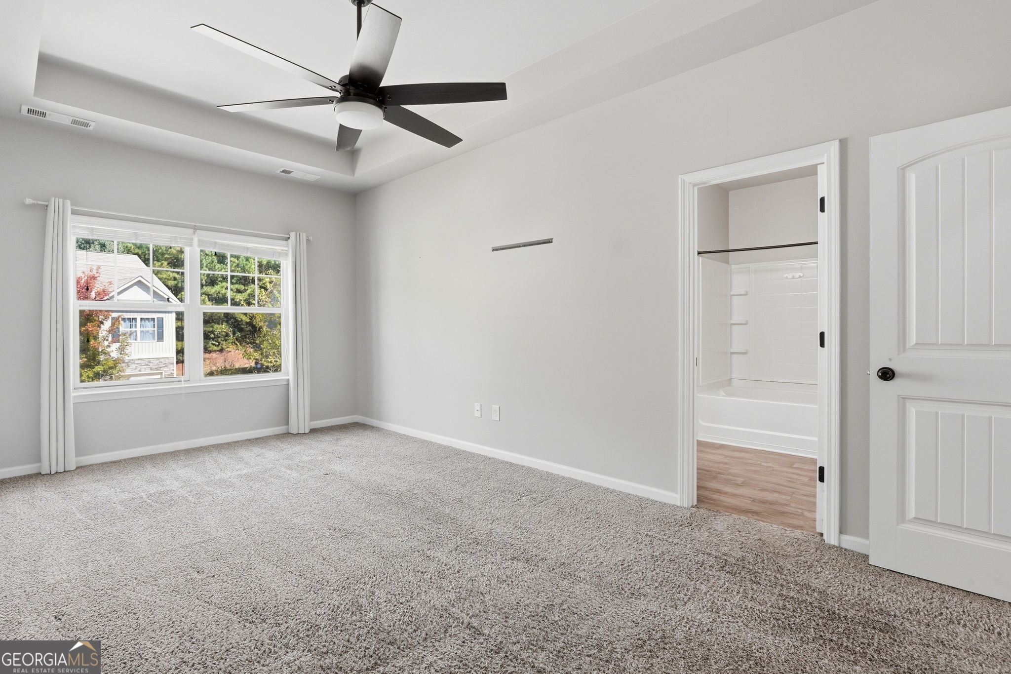 643 Oakside Place Property Photo 11