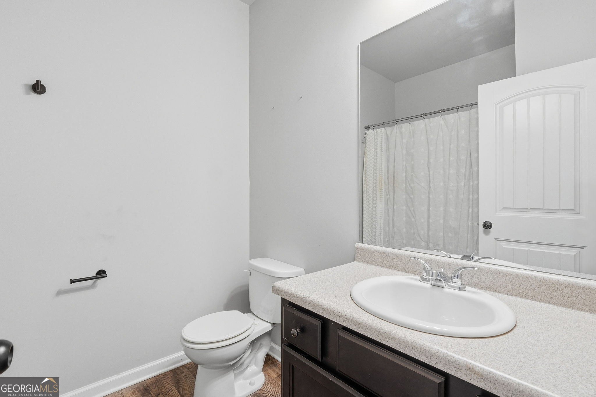 643 Oakside Place Property Photo 15
